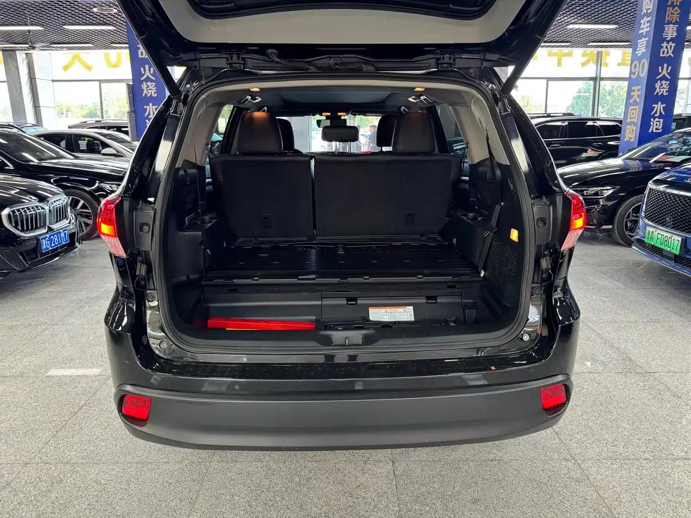2018 Toyota Highlander 2.0T AWD Supreme Edition 7-seater (China VI Emission Standard) — миниатюра 11