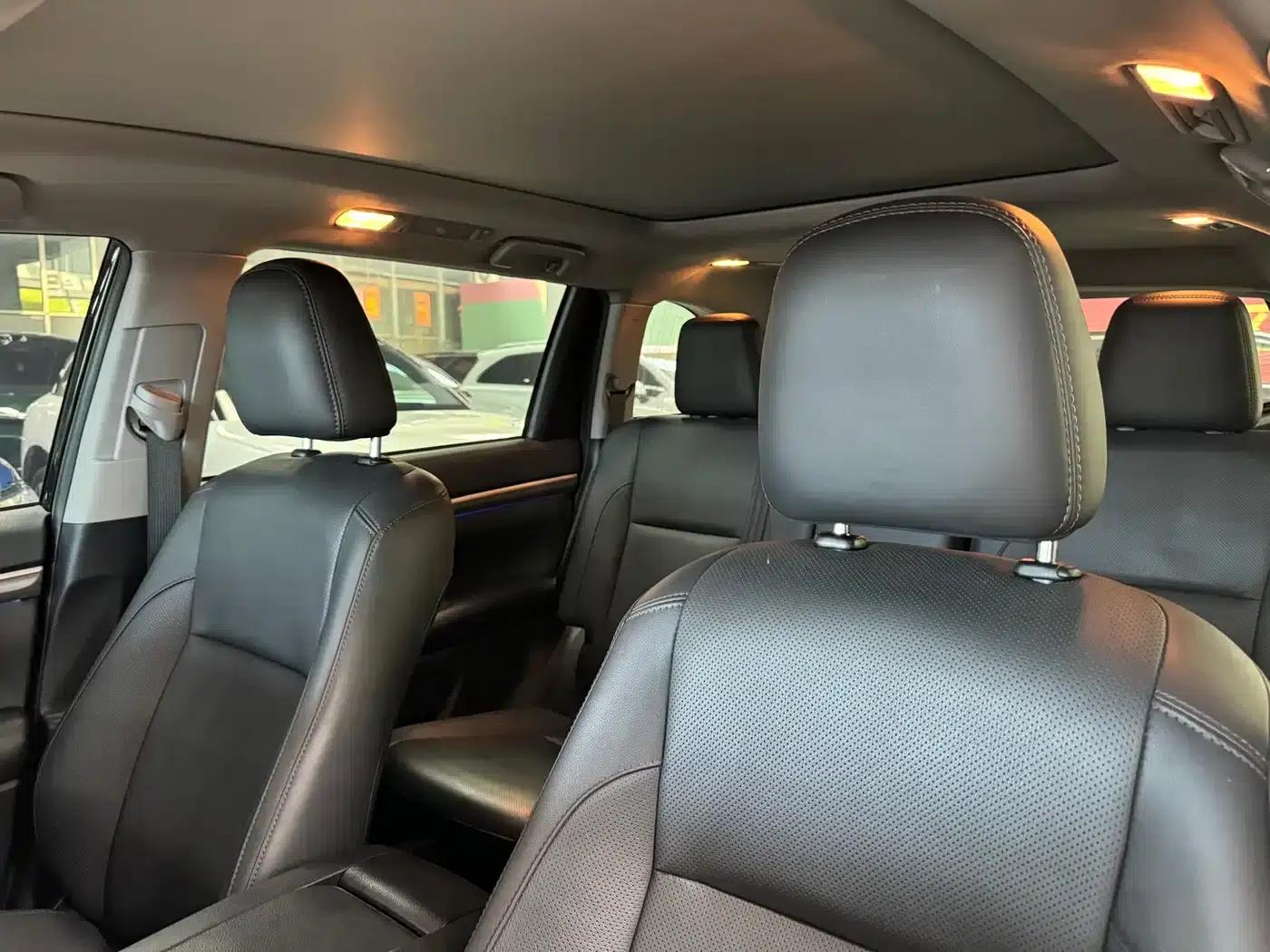 2018 Toyota Highlander 2.0T AWD Supreme Edition 7-seater (China VI Emission Standard) — миниатюра 7