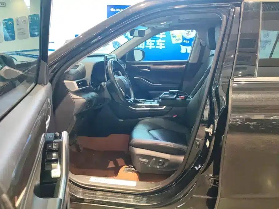 2024 Toyota Highlander 2.5L Intelligent Hybrid Dual-Motor AWD Premium Edition (7-seater) — миниатюра 9