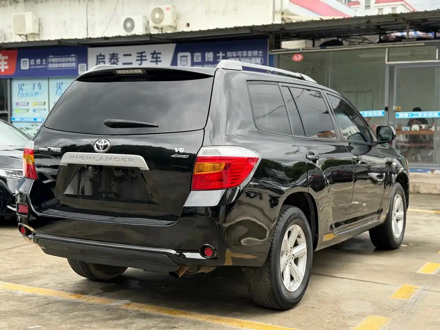 Highlander 2009 2.7L 2WD 7-seater Luxury Edition — миниатюра 9