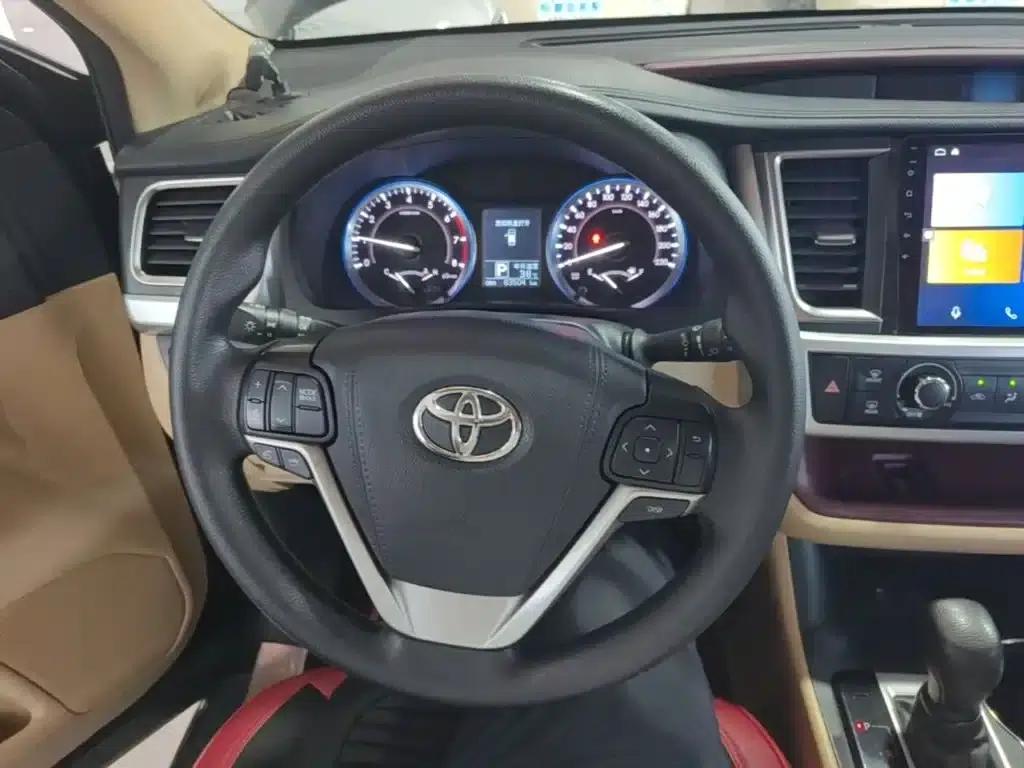 2017 Highlander 2.0T 2WD Elite Edition 5-seater — миниатюра 11