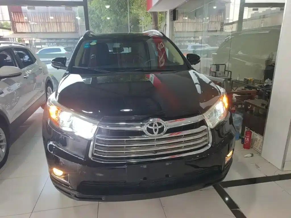 2017 Highlander 2.0T 2WD Elite Edition 5-seater — миниатюра 3