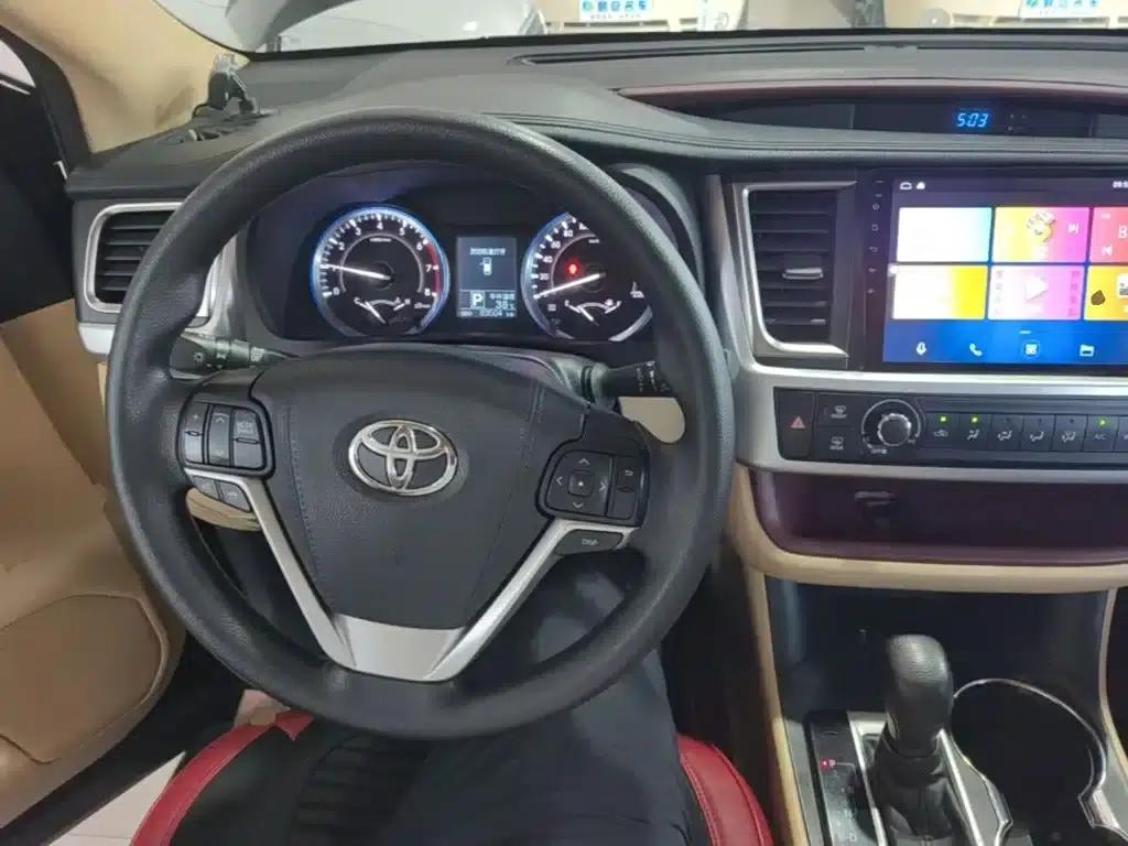 2017 Highlander 2.0T 2WD Elite Edition 5-seater — миниатюра 10