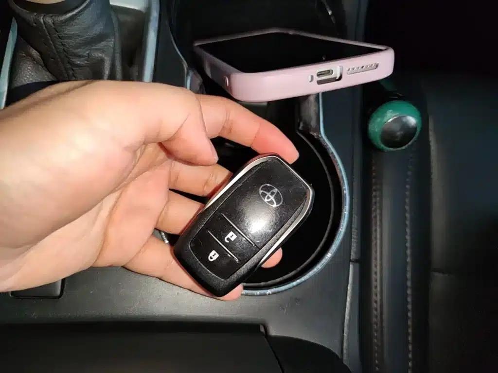 2021 Toyota Highlander 2.0T AWD Luxury 7-seater — миниатюра 9