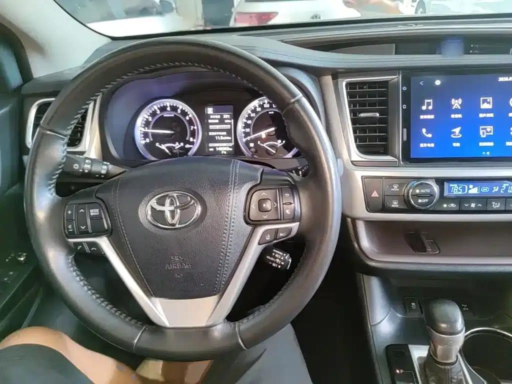 2021 Toyota Highlander 2.0T AWD Luxury 7-seater — миниатюра 10