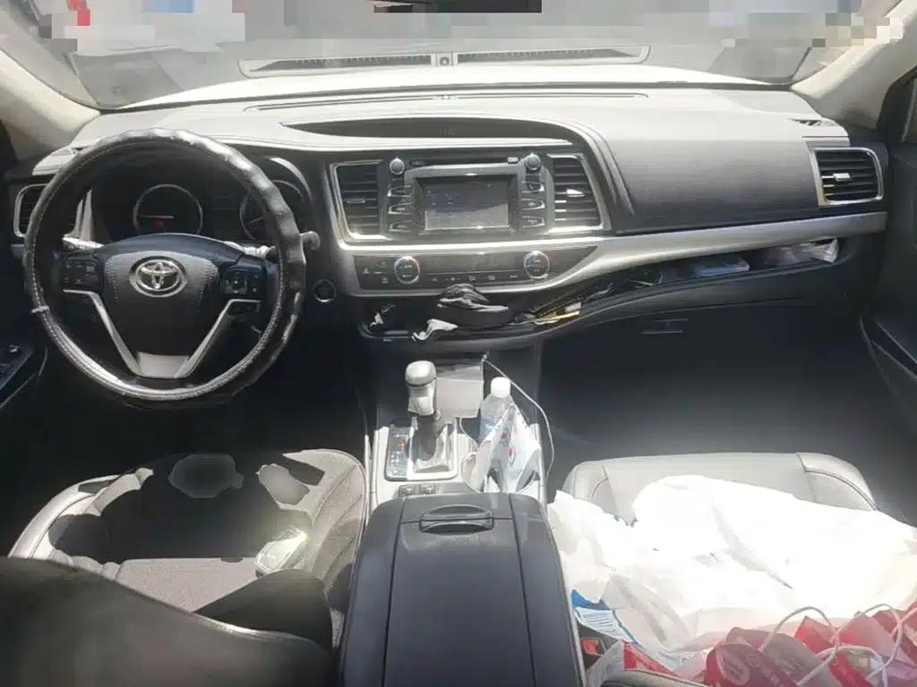 2018 Toyota Highlander 2.0T 4WD Luxury 7-seater (National V Emission Standard) — миниатюра 6