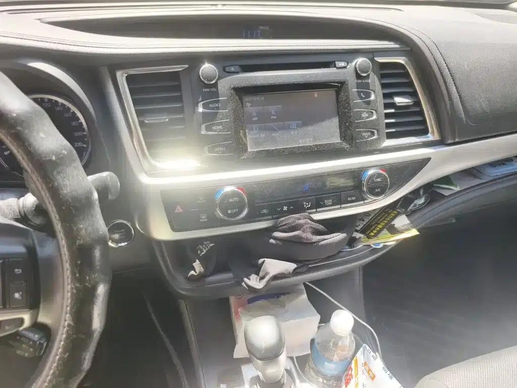2018 Toyota Highlander 2.0T 4WD Luxury 7-seater (National V Emission Standard) — миниатюра 10