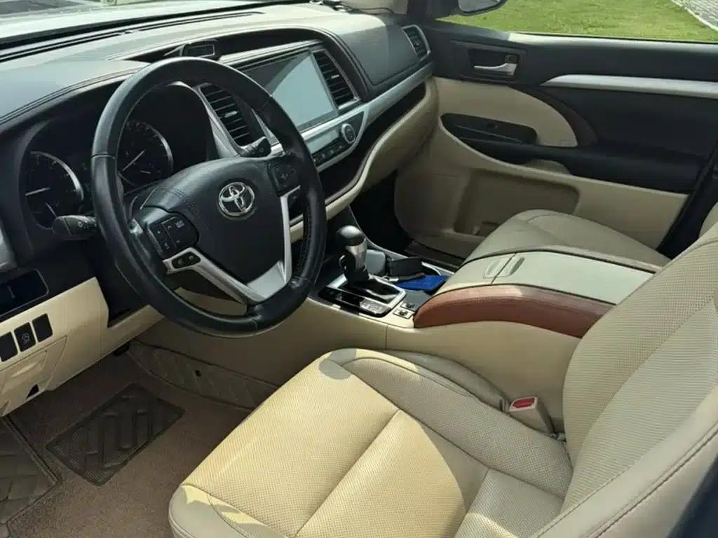 2015 Highlander 2.0T AWD Luxury 7-seater — миниатюра 14