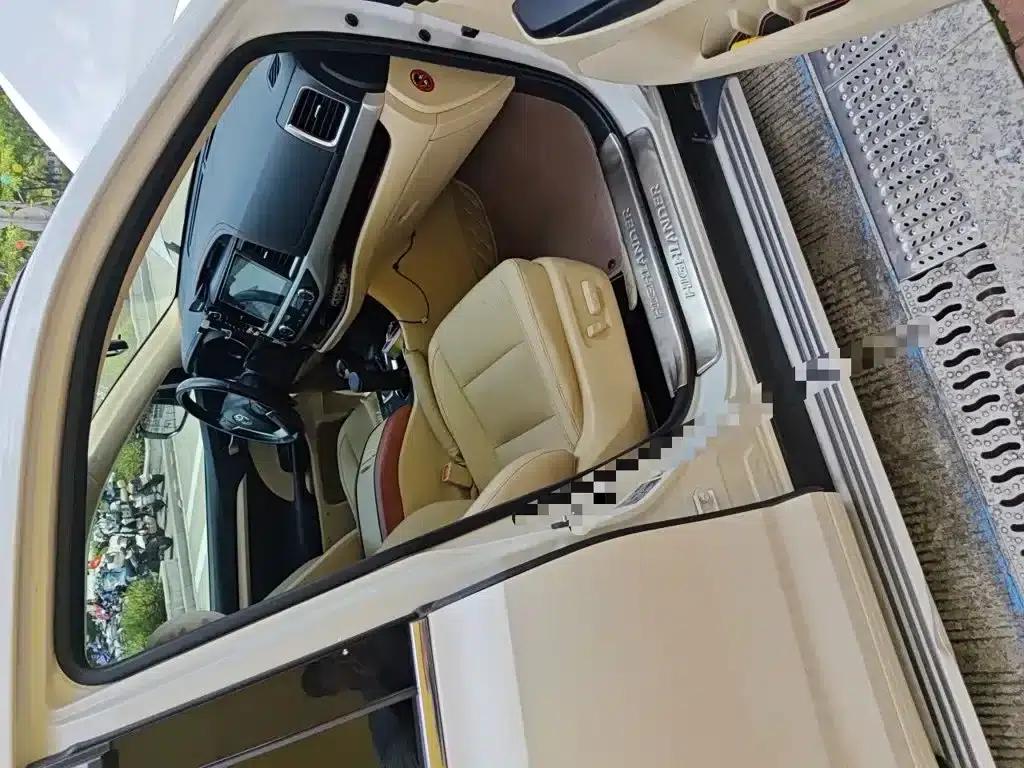 2015 Highlander 2.0T AWD Luxury 7-seater — миниатюра 19