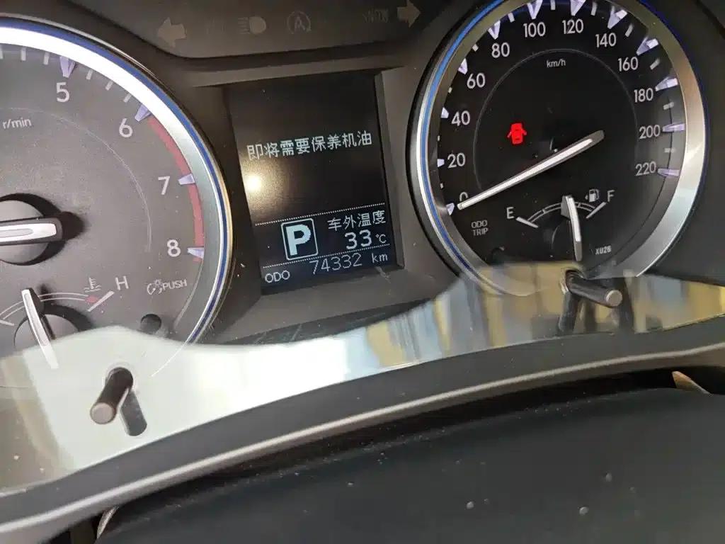 2015 Highlander 2.0T AWD Luxury 7-seater — миниатюра 5
