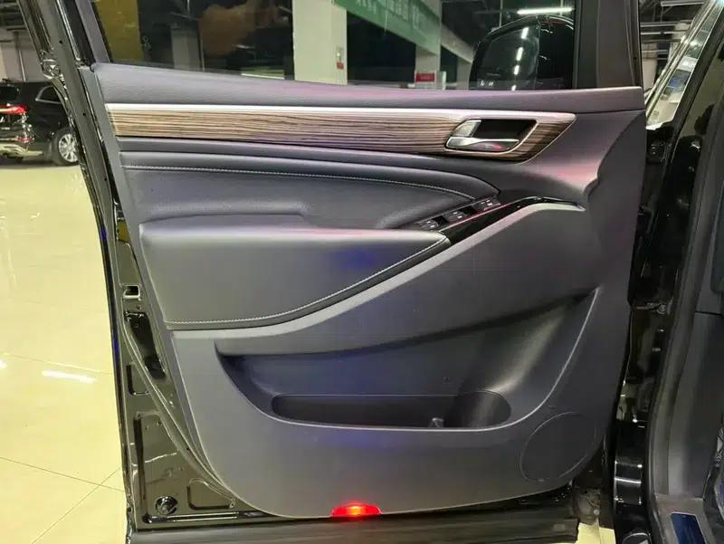 Trumpchi M8 2021 Master Series 390T Supreme Edition — миниатюра 11