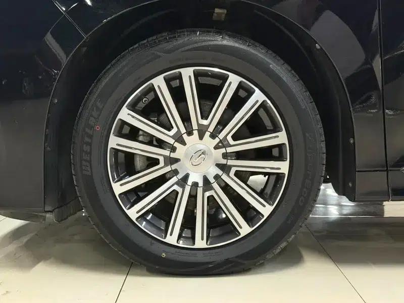 Trumpchi M8 2021 Master Series 390T Supreme Edition — миниатюра 10