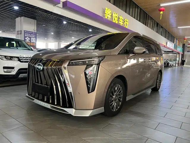 Trumpchi M8 2023 Master Series 2.0TM Hybrid Supreme Edition