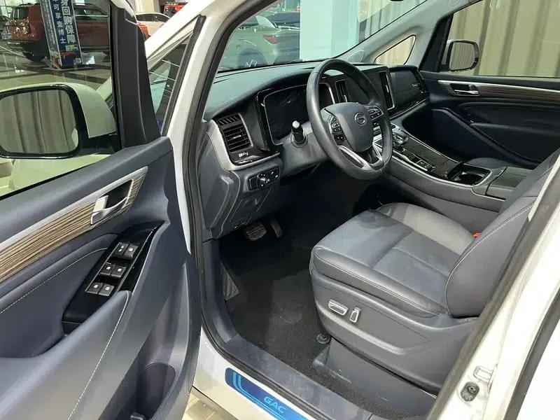 Trumpchi M8 2023 Leading Series 390T Premium Edition — миниатюра 8