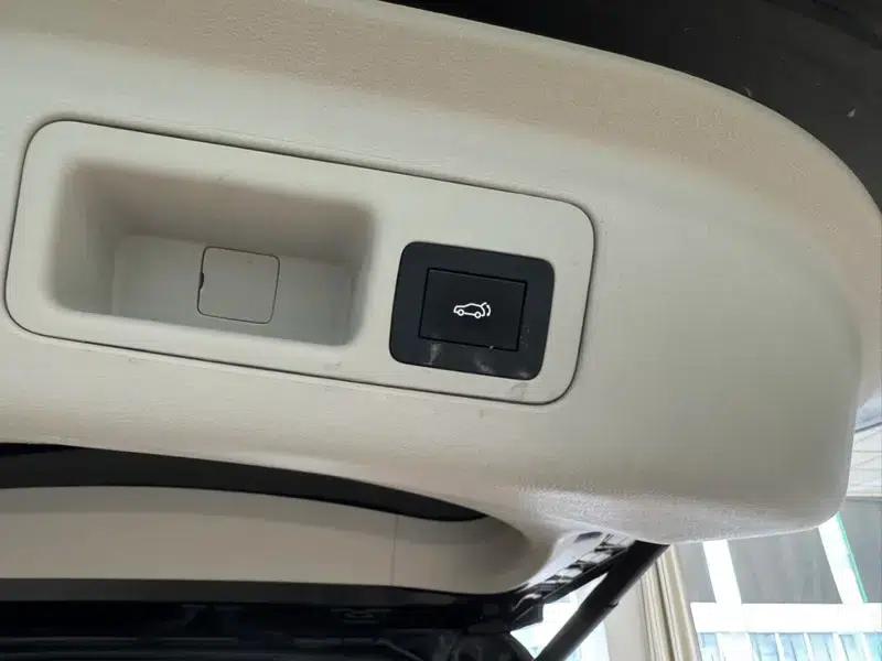 Trumpchi M8 2018 320T Flagship Edition — миниатюра 12