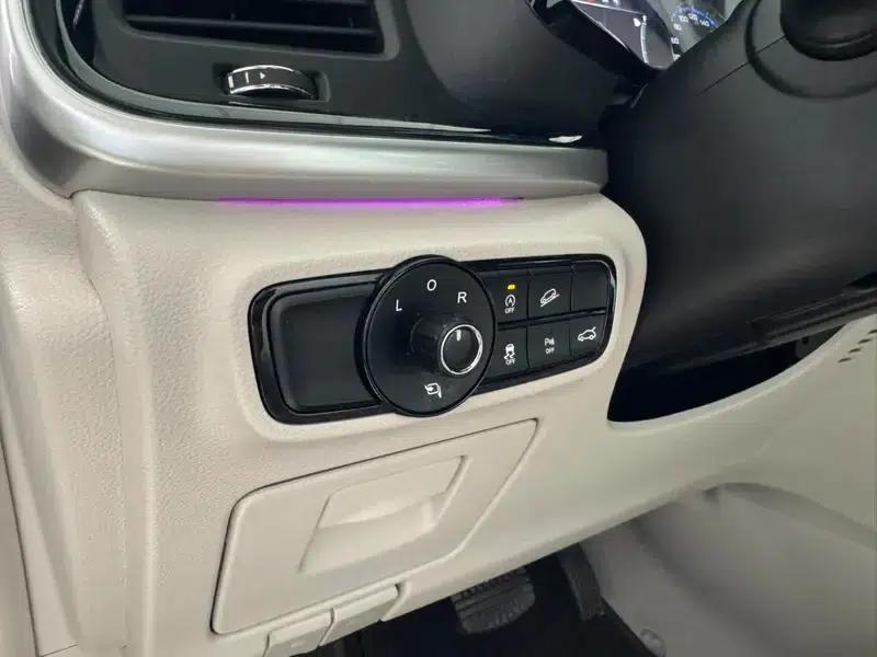 Trumpchi M8 2018 320T Flagship Edition — миниатюра 23