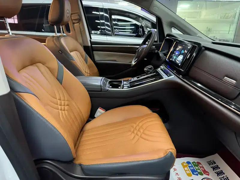 Trumpchi M8 2023 Leading Series 390T Luxury Edition — миниатюра 13