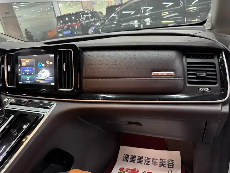 Trumpchi M8 2023 Leading Series 390T Luxury Edition — миниатюра 10