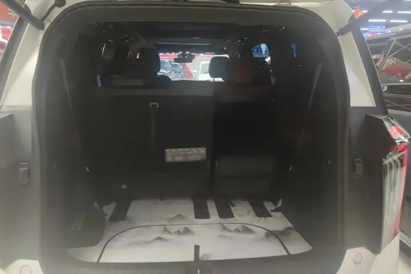 Trumpchi M8 2023 Master Series 2.0TGDI Flagship Edition — миниатюра 17