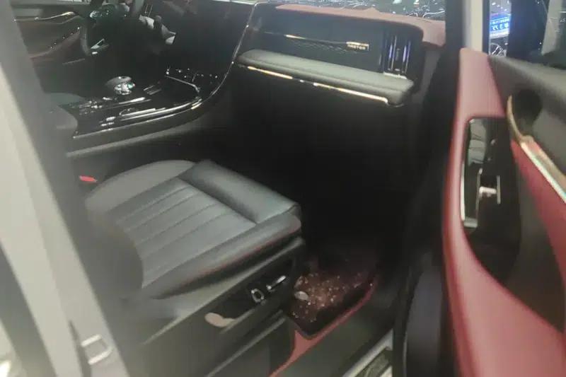 Trumpchi M8 2023 Master Series 2.0TGDI Flagship Edition — миниатюра 10
