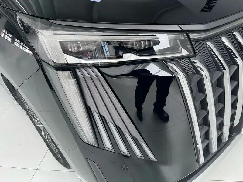 Trumpchi M8 2024 Master Series 2.0TGDI Supreme Edition — миниатюра 10