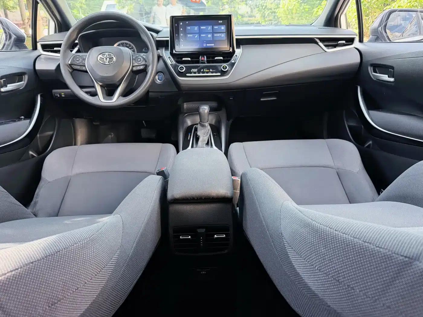 Levin 2021 Hybrid 1.8H E-CVT Luxury Edition — миниатюра 15