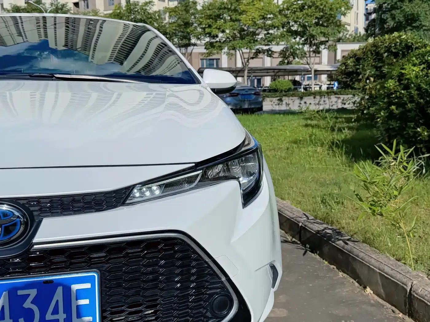 Levin 2021 Hybrid 1.8H E-CVT Luxury Edition — миниатюра 21