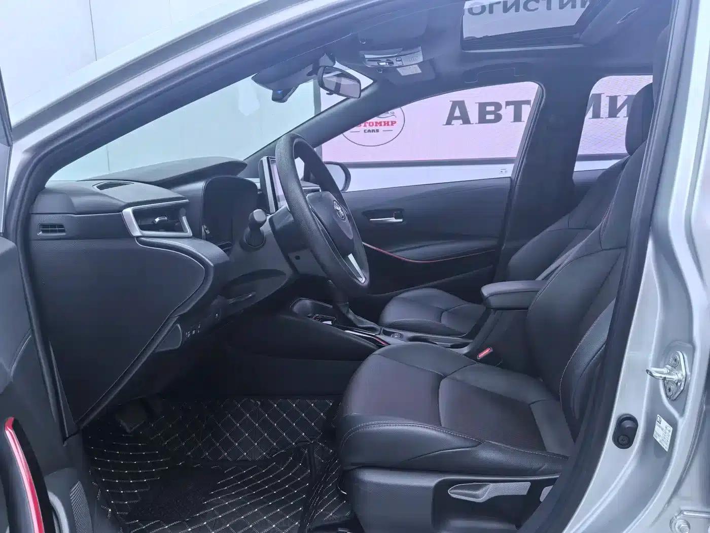 Levin 2022 Hybrid 1.8H E-CVT Sport Edition — миниатюра 4