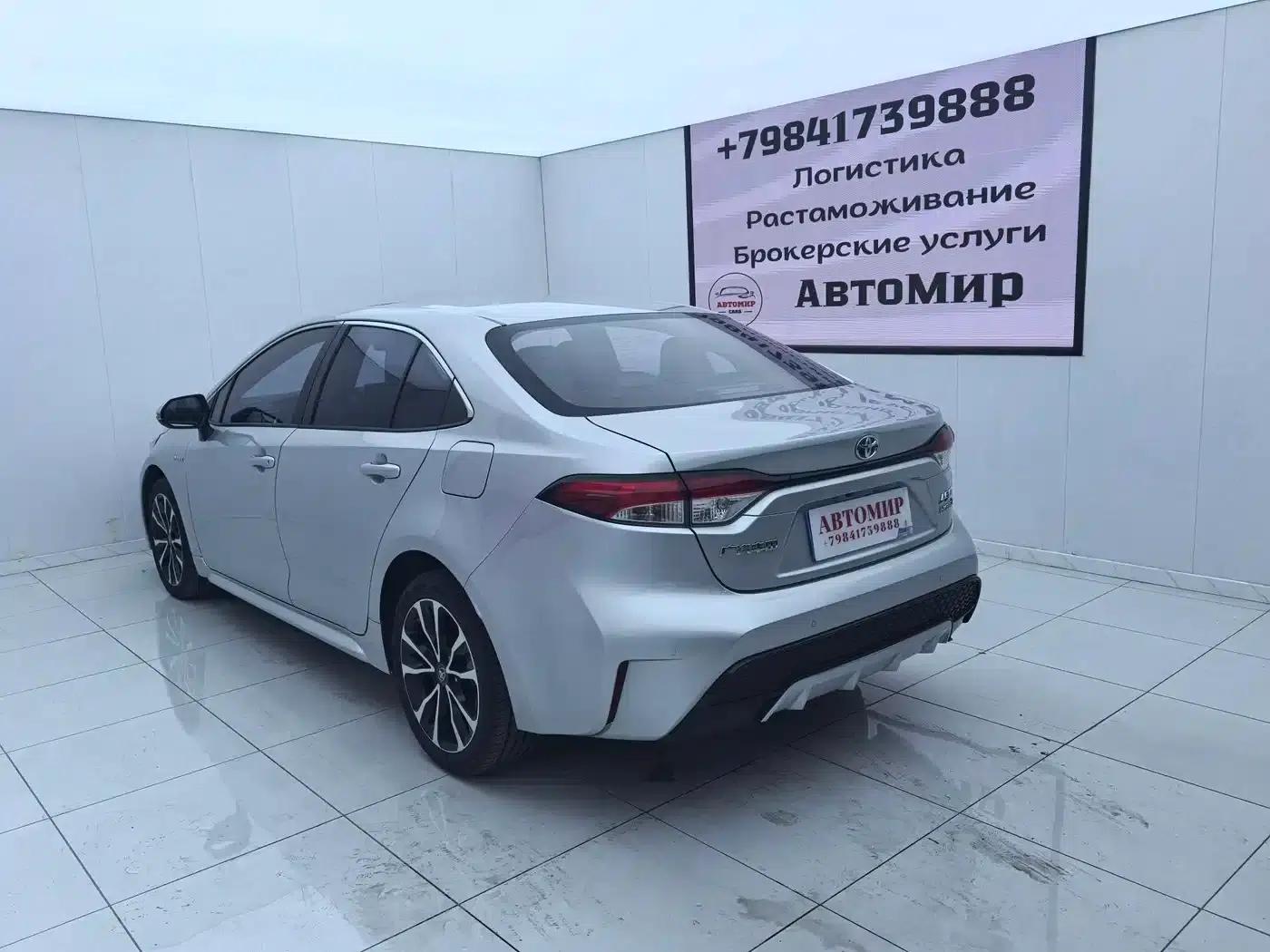 Levin 2022 Hybrid 1.8H E-CVT Sport Edition — миниатюра 8