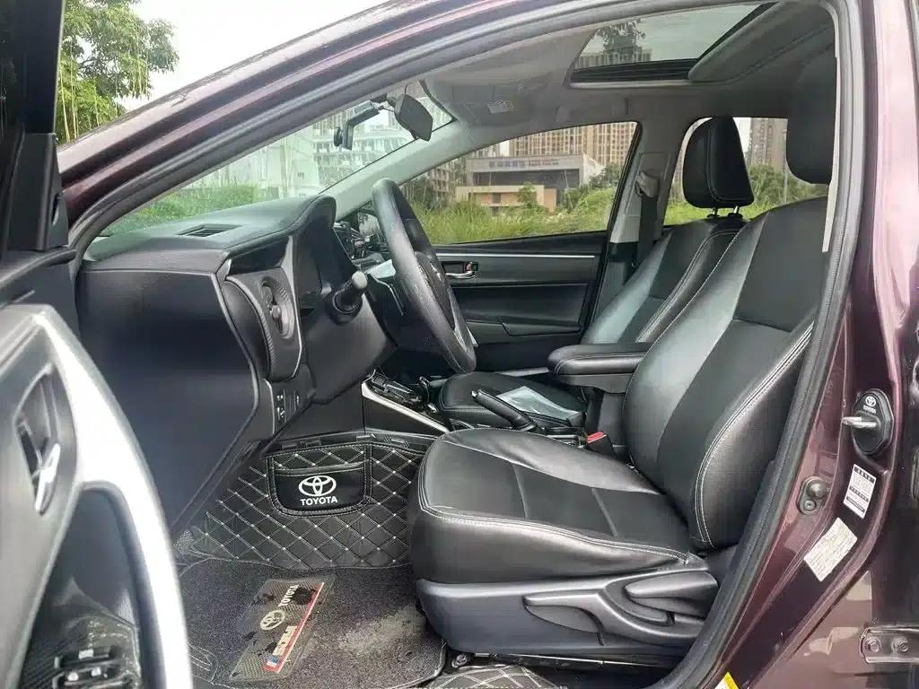 2017 Toyota Corolla Hybrid 1.8H GS E-CVT Elite Sunroof Edition (National V Emission Standard) — миниатюра 4