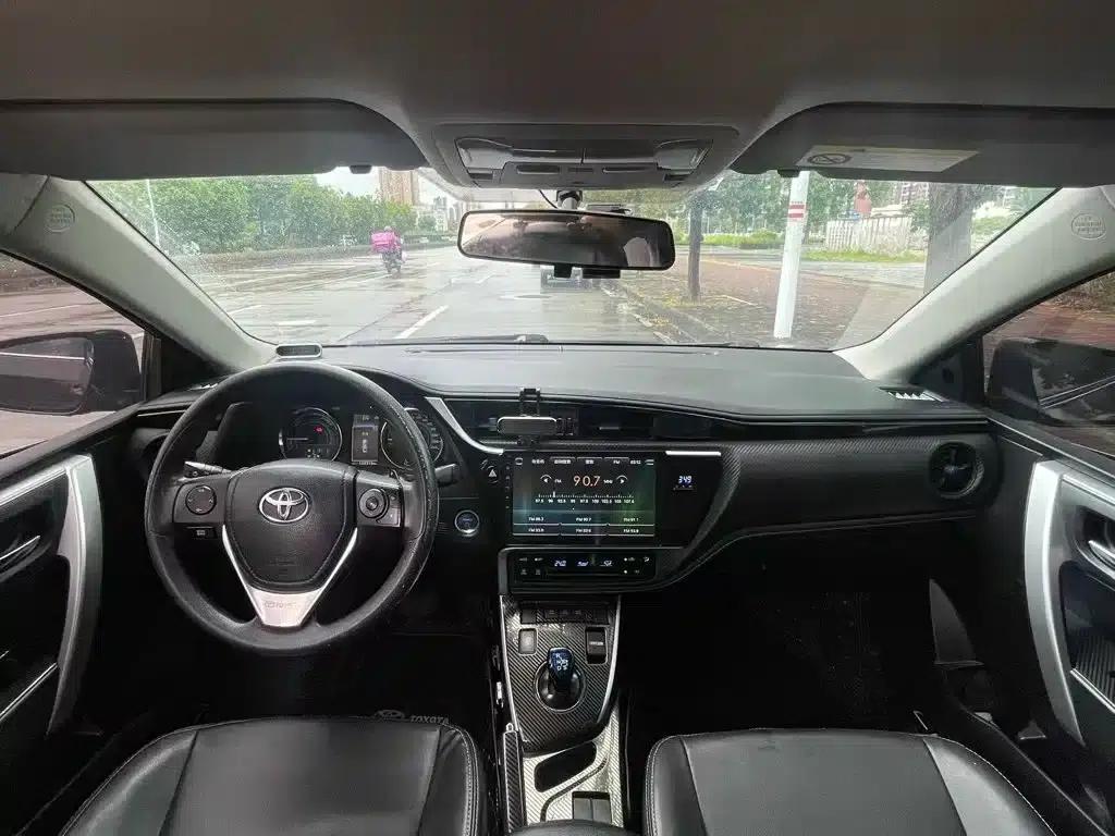 2017 Toyota Corolla Hybrid 1.8H GS E-CVT Elite Sunroof Edition (National V Emission Standard) — миниатюра 5