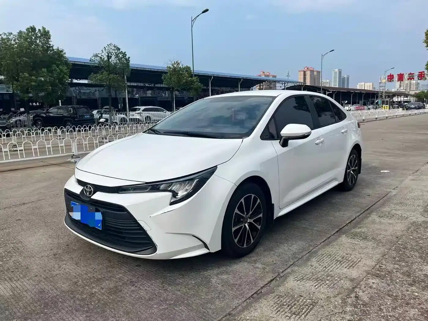 Levin 2023 TNGA 1.5L CVT Entry Edition — миниатюра 1
