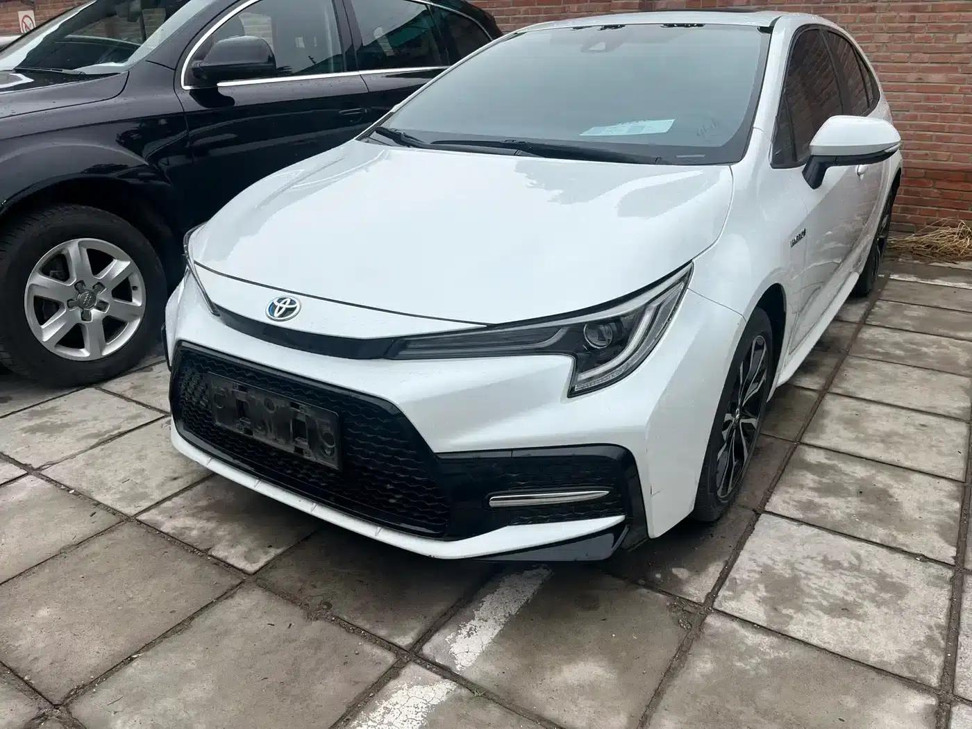 Levin 2021 Hybrid 1.8H E-CVT Sport Edition — миниатюра 1