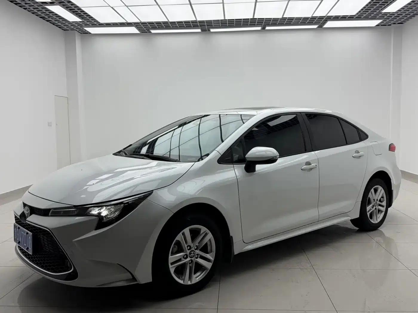 Levin 2021 185T CVT Luxury Edition — миниатюра 1