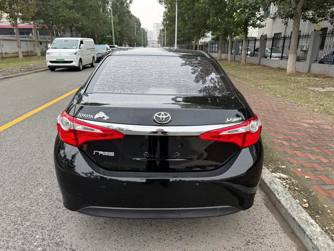 Levin 2016 1.6G CVT Elite Edition — миниатюра 13