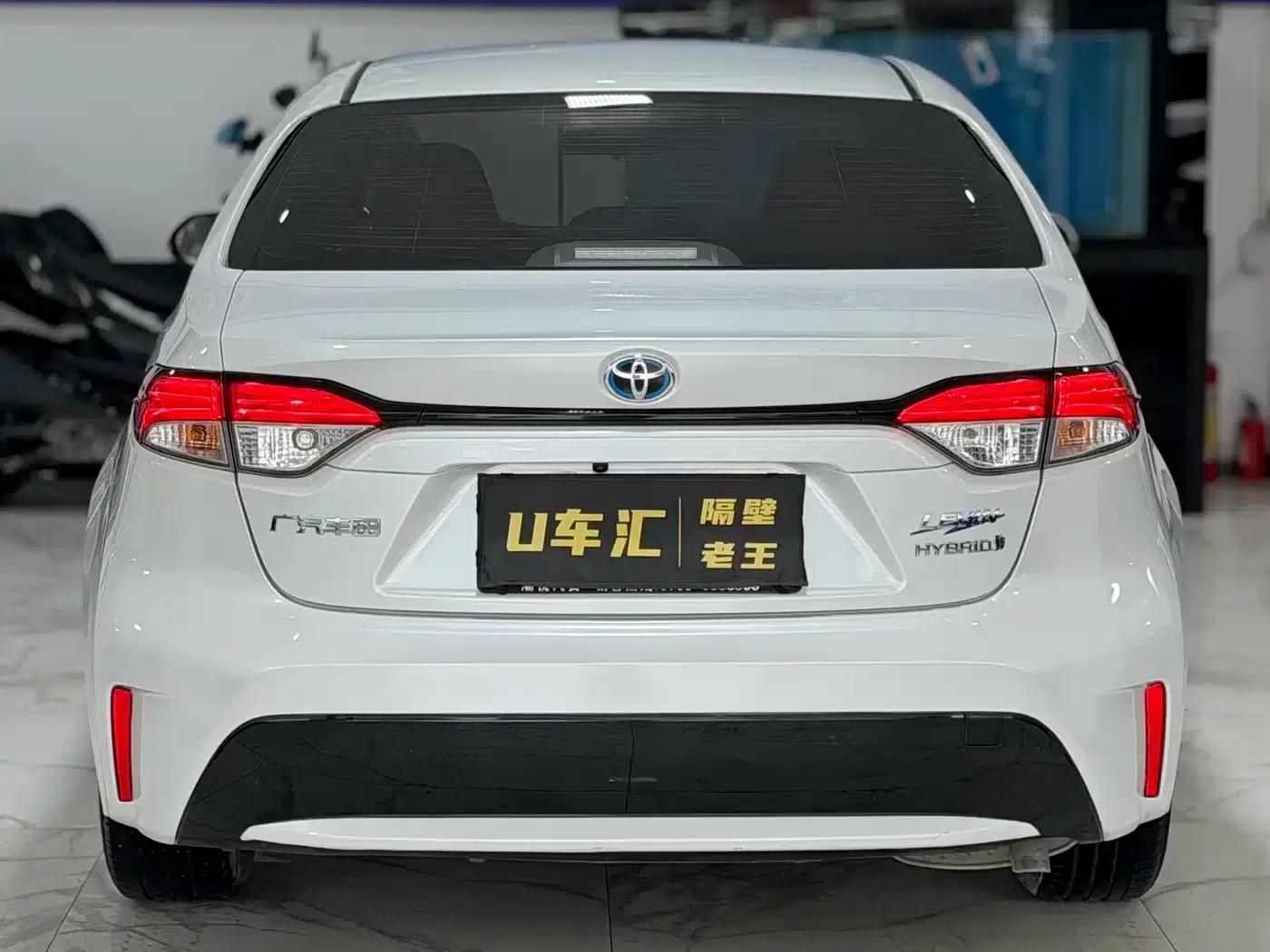 Levin 2021 Hybrid 1.8H E-CVT Luxury Edition — миниатюра 8