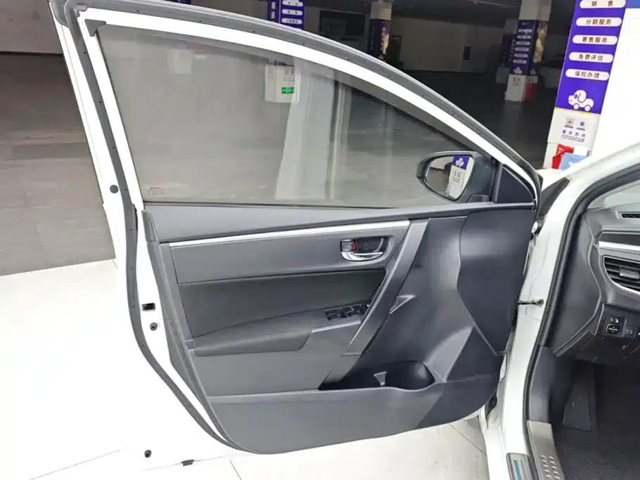 Levin 2016 1.6G CVT Elite Edition — миниатюра 7