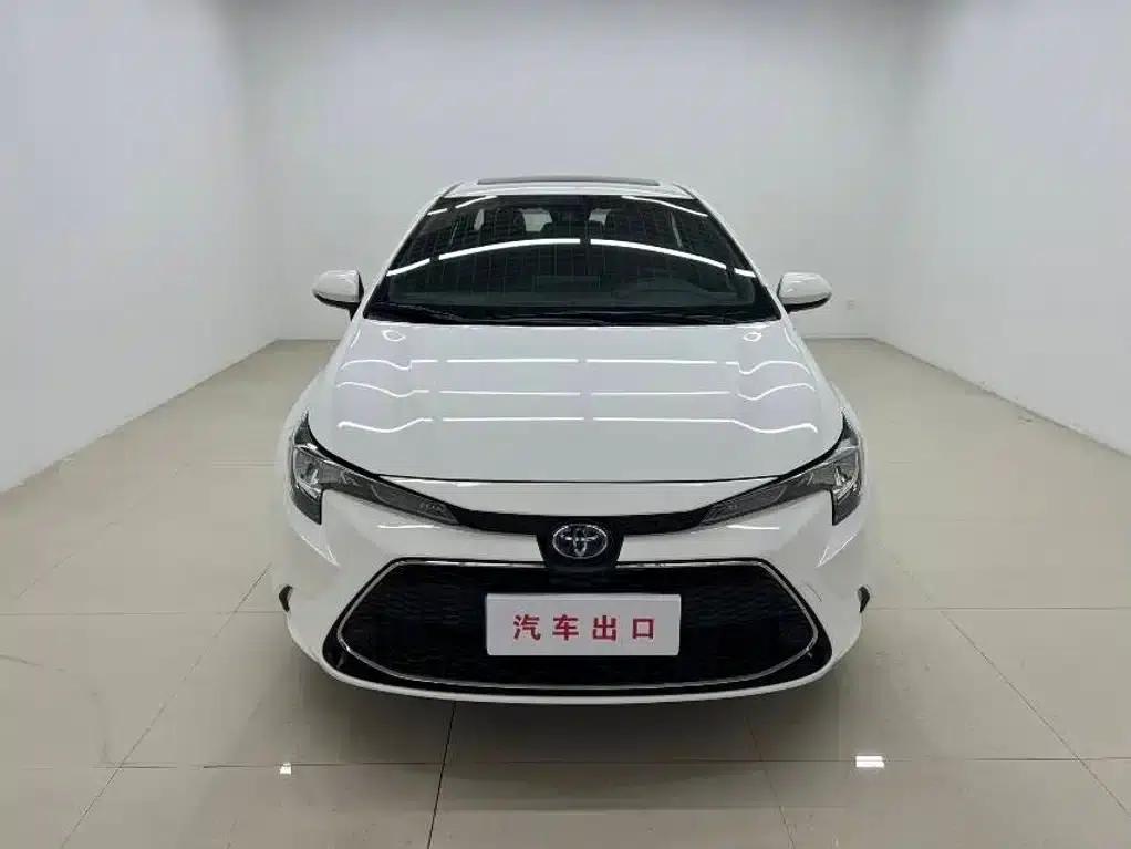 Levin 2022 Hybrid 1.8H E-CVT Luxury Edition — миниатюра 2
