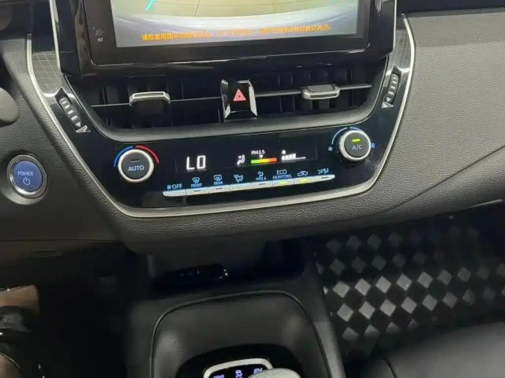 Levin 2022 Hybrid 1.8H E-CVT Luxury Edition — миниатюра 12