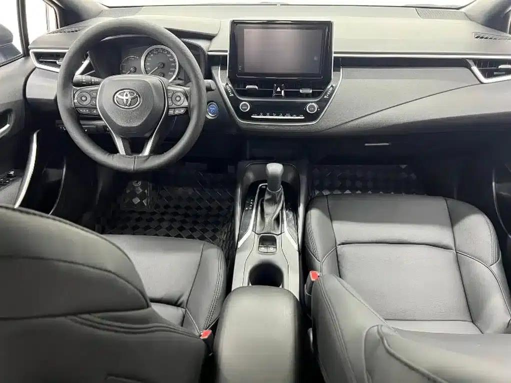 Levin 2022 Hybrid 1.8H E-CVT Luxury Edition — миниатюра 15