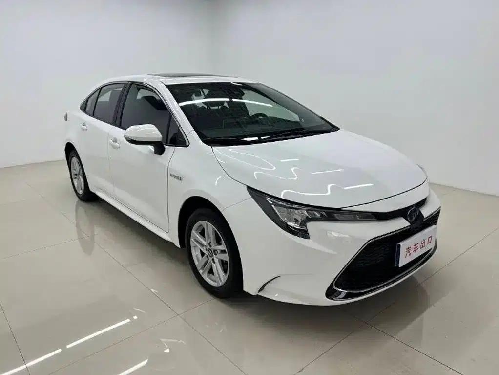 Levin 2022 Hybrid 1.8H E-CVT Luxury Edition — миниатюра 3