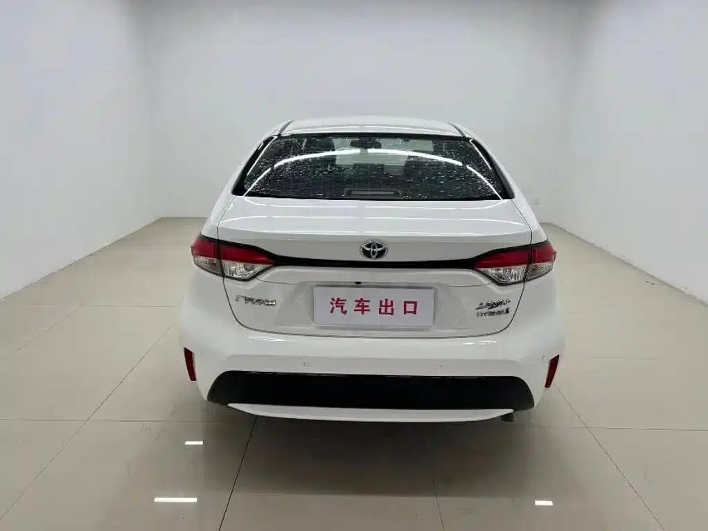 Levin 2022 Hybrid 1.8H E-CVT Luxury Edition — миниатюра 5