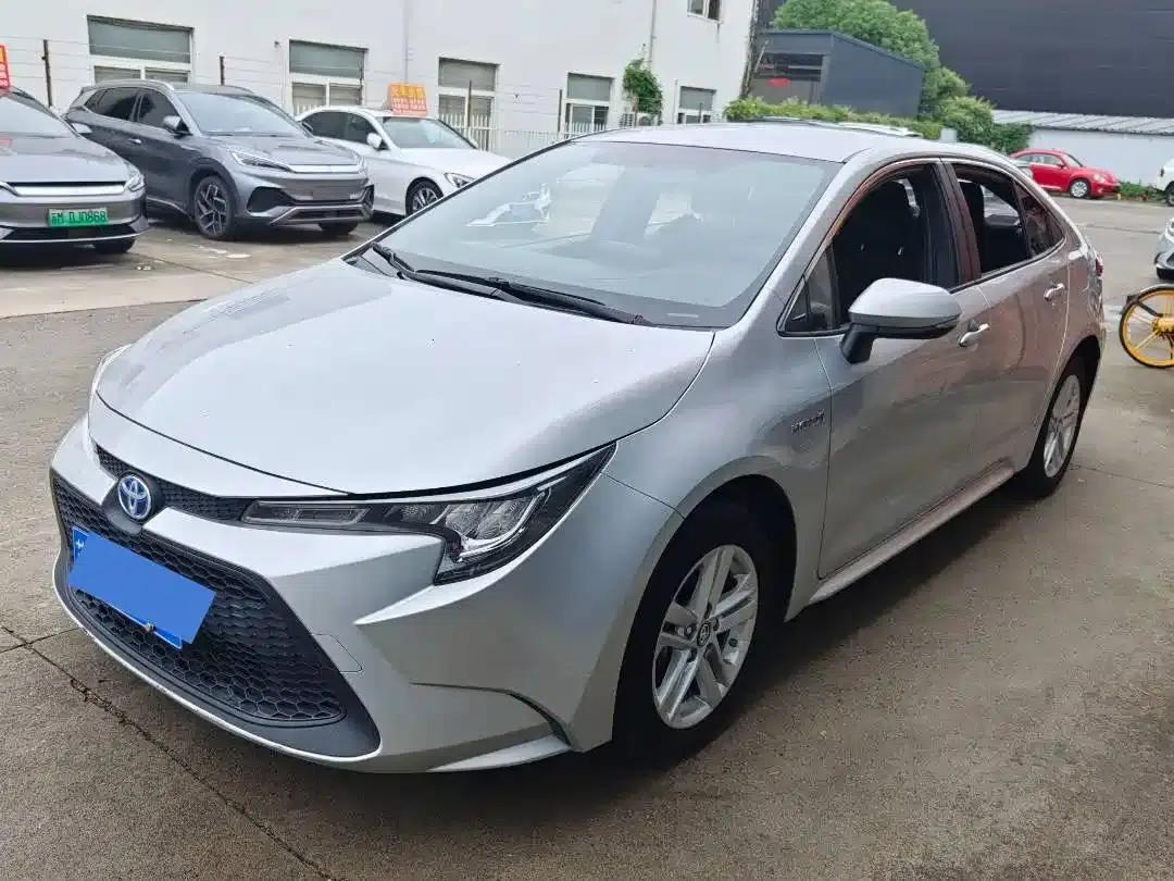 Levin 2021 Hybrid 1.8H E-CVT Entry Edition — миниатюра 1