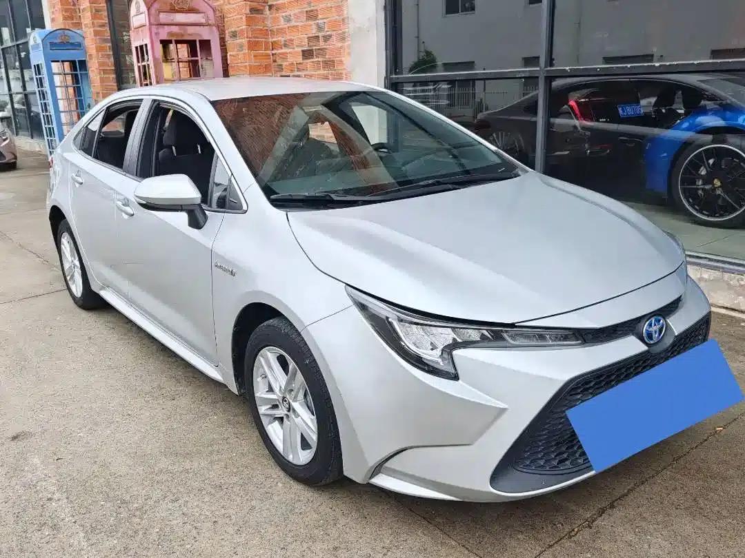 Levin 2021 Hybrid 1.8H E-CVT Entry Edition — миниатюра 3