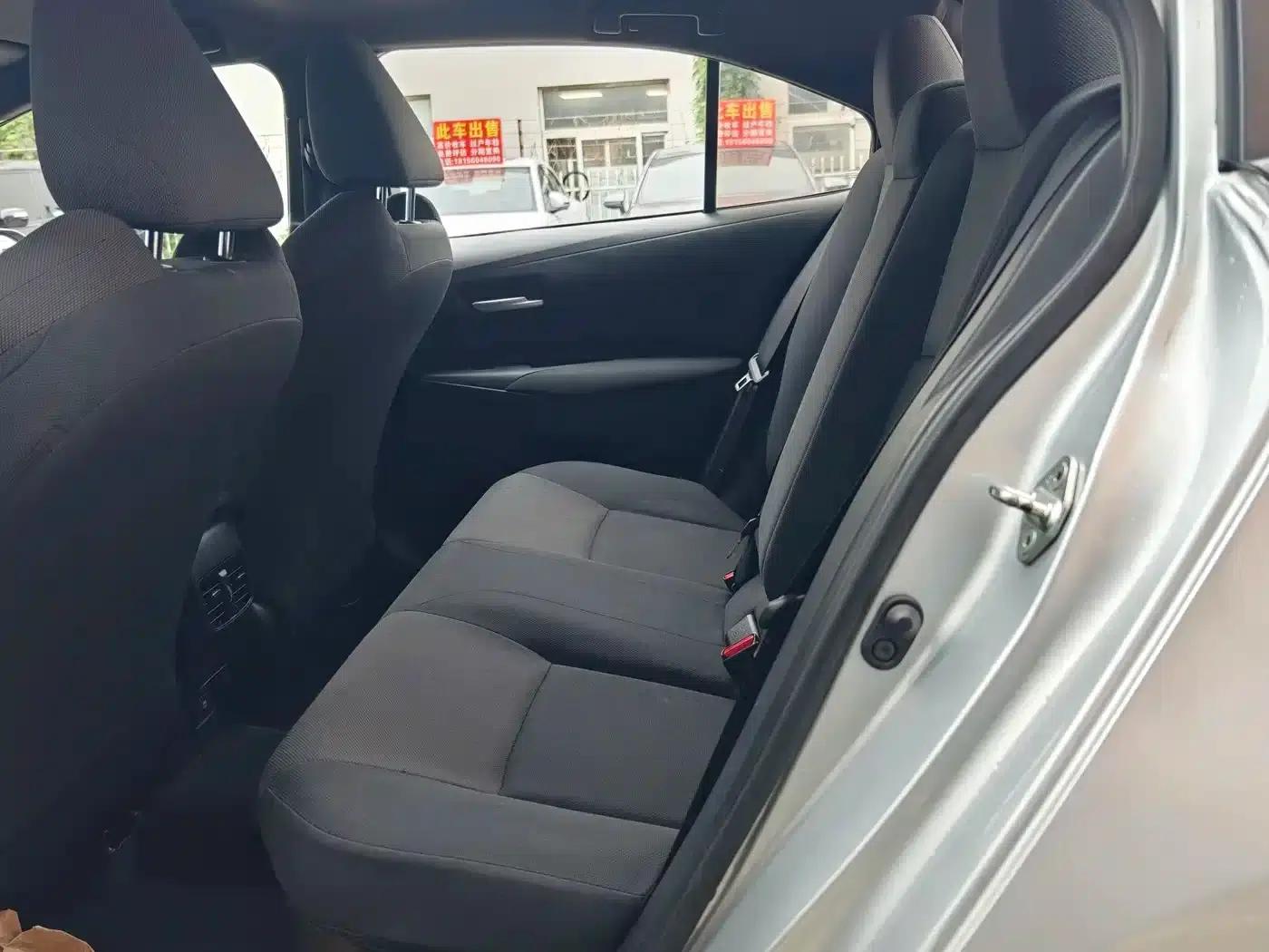 Levin 2021 Hybrid 1.8H E-CVT Entry Edition — миниатюра 8