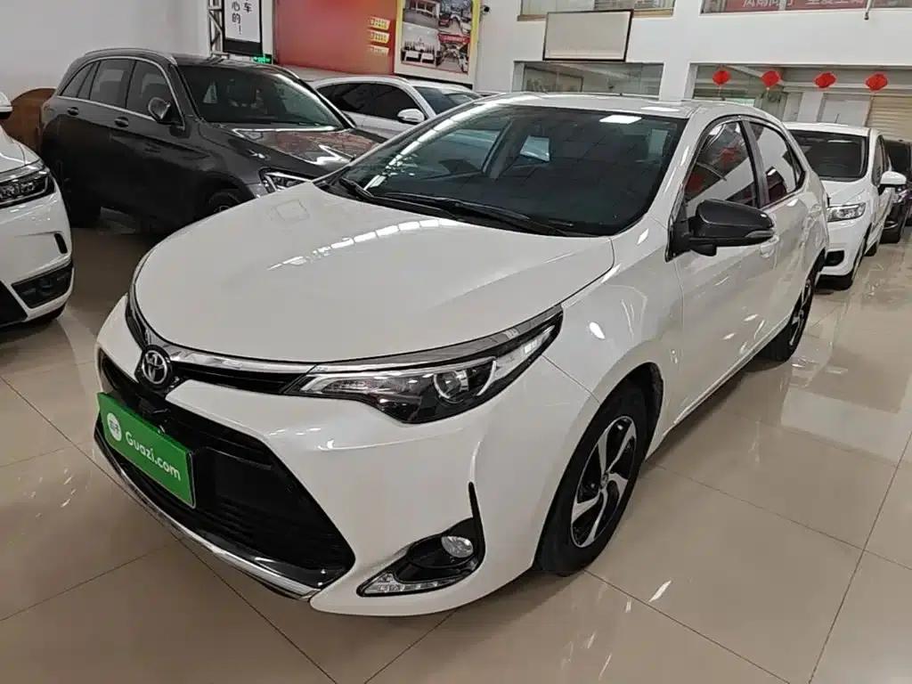 Levin 2017 Facelift 185T CVT Elite Edition (China VI Emission Standard) — миниатюра 1