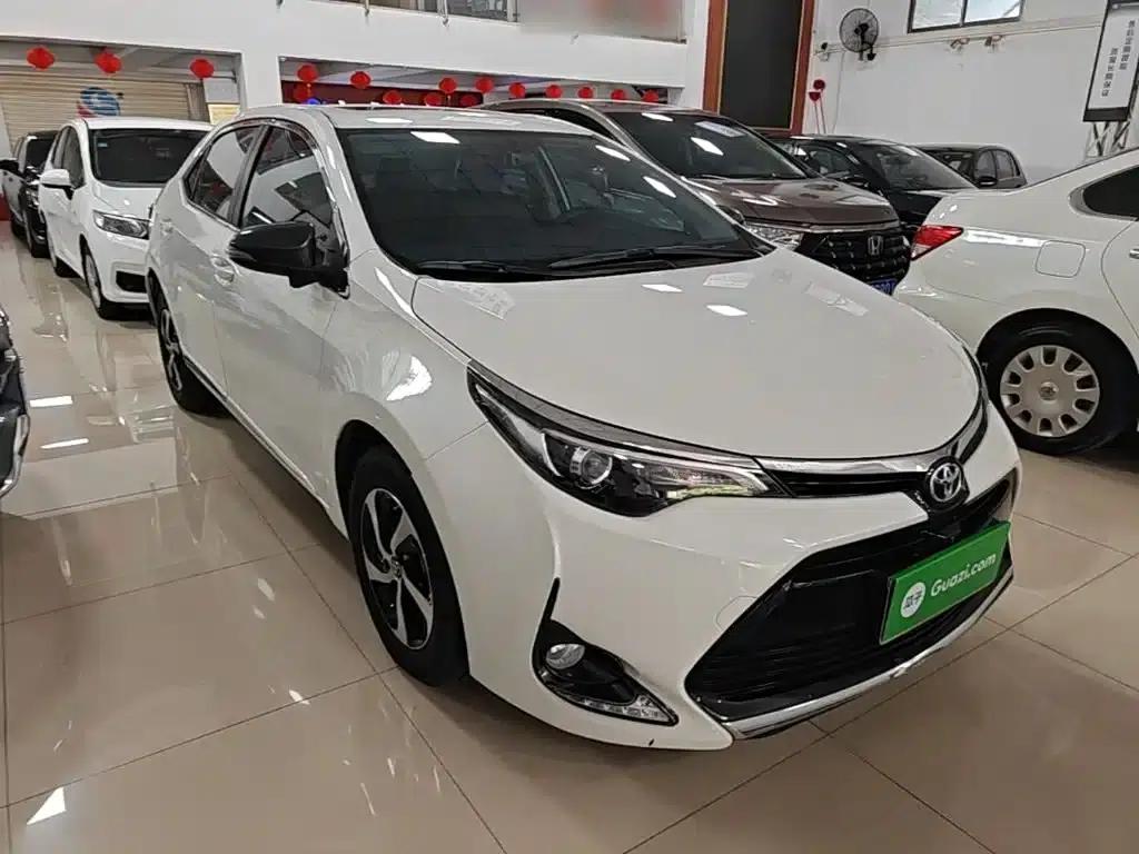 Levin 2017 Facelift 185T CVT Elite Edition (China VI Emission Standard) — миниатюра 4