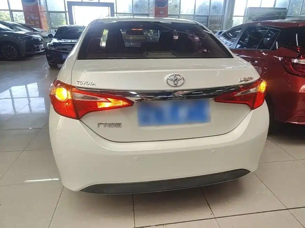 Levin 2016 1.6G CVT Elite Edition — миниатюра 6