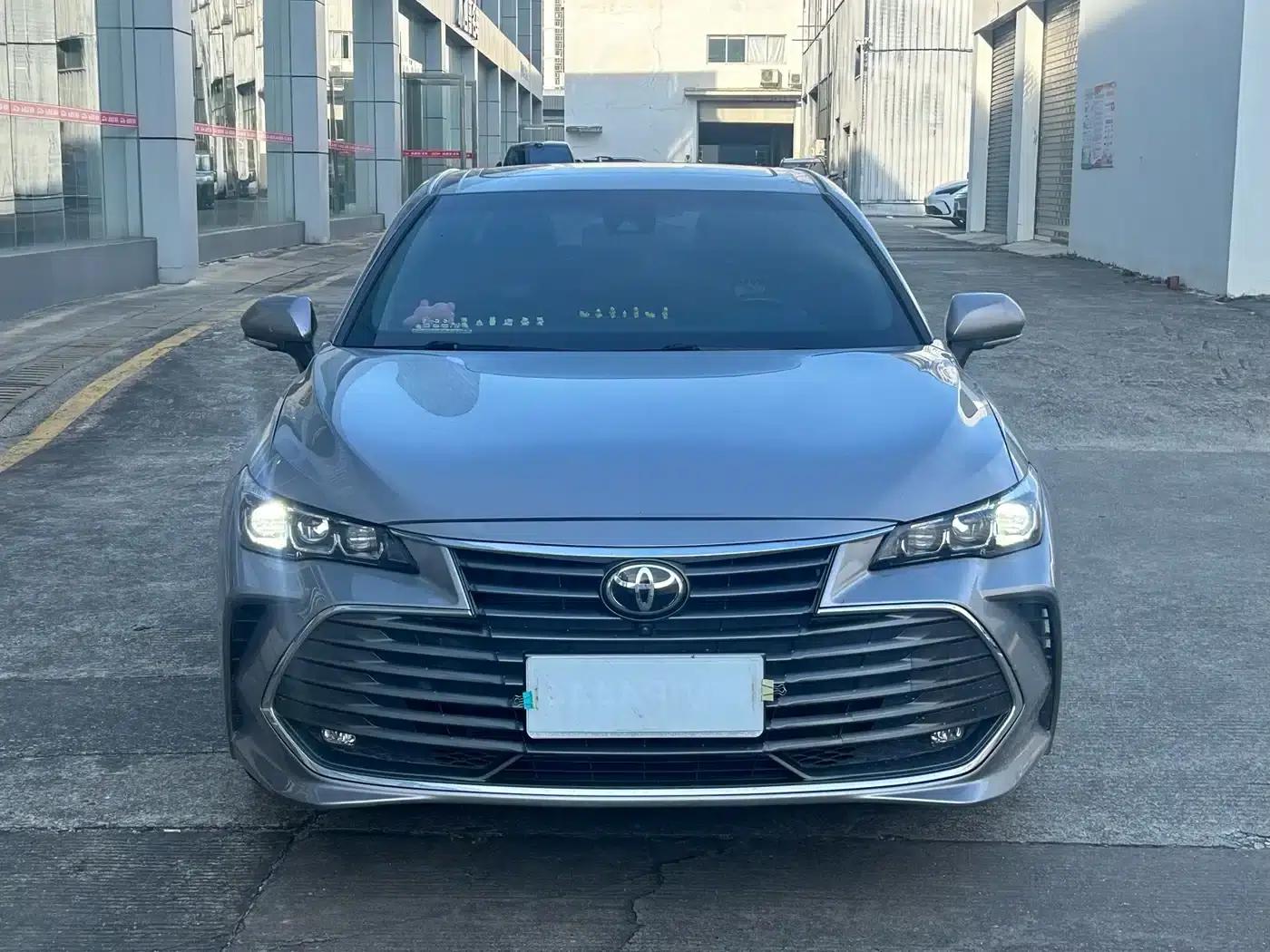 2019 Toyota Avalon 2.0L XLE Premium Edition (China VI Emission Standard) — миниатюра 2