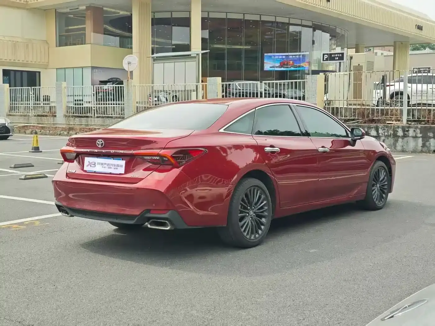 2019 Toyota Avalon 2.0L XLE Premium Edition (China VI Emission Standard) — миниатюра 4